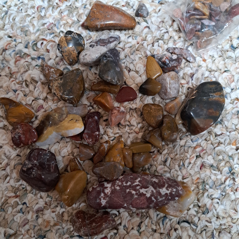 Lot Of Energy Stones Marbled Rocks - Picture 3 of 3